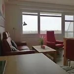 Tief 10 Neptun Mit Internet 607 Appartement