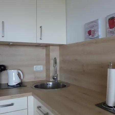 Tief 10 Neptun Mit Internet 607 Appartement *