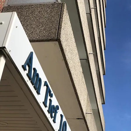 Tief 10 Neptun Mit Internet 607 Appartement *